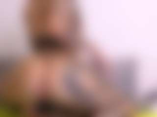 Thayra's Live Sex Cam Show