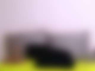 Thayra's Live Sex Cam Show