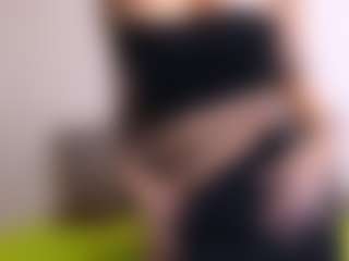 Thayra's Live Sex Cam Show