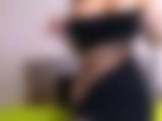 Thayra's Live Sex Cam Show
