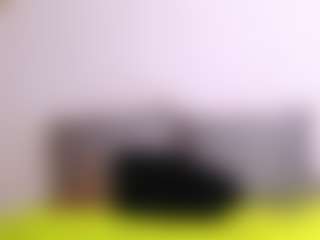 Thayra's Live Sex Cam Show