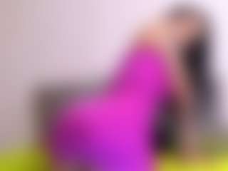 Thayra's Live Sex Cam Show