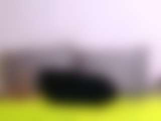 Thayra's Live Sex Cam Show