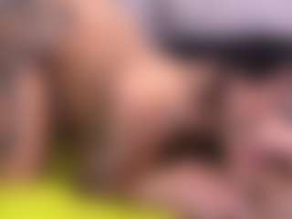 Thayra's Live Sex Cam Show