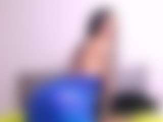 Thayra's Live Sex Cam Show