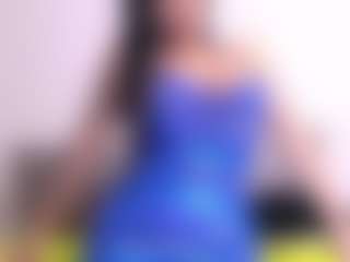Thayra's Live Sex Cam Show