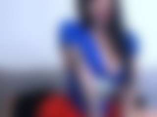 Thayra's Live Sex Cam Show
