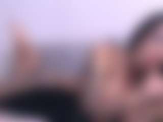 Live cam show with Thayra - Athletic Fetish on livesuperchat.net