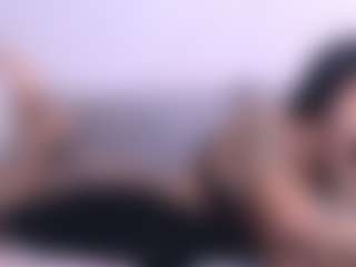 Live cam show with Thayra - Anal MILF on Cam Slut