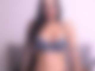 Live cam show with Thayra - Athletic Cum on StripNow