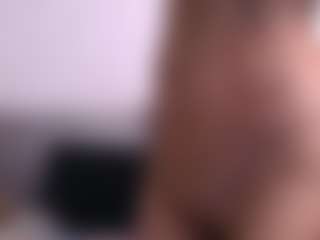 Thayra's Live Sex Cam Show