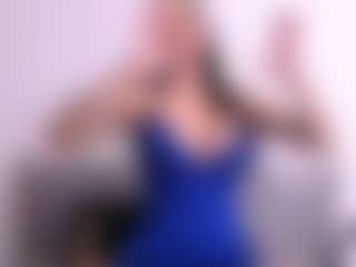 Thayra's Live Sex Cam Show