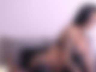 Thayra's Live Sex Cam Show