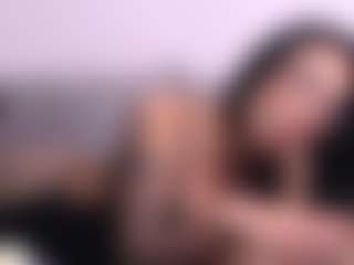 Live cam show with Thayra - Bedroom Toys on Camsoda