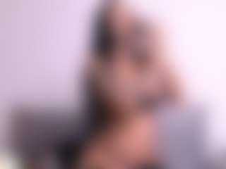 Thayra's Live Sex Cam Show