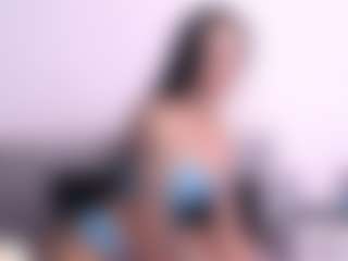 Thayra's Live Sex Cam Show