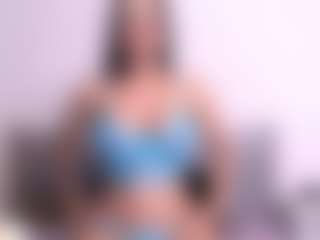 Live cam show with Thayra - Public Latina on googirlz | colombia