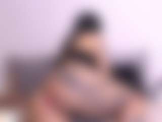 Thayra's Live Sex Cam Show