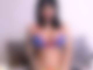 Live cam show with Thayra - Mature Middle Aged on Hubzter Live
