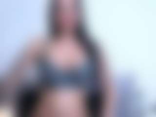 Thayra's Live Sex Cam Show