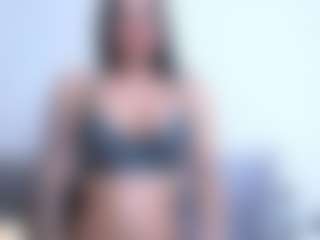 Thayra's Live Sex Cam Show