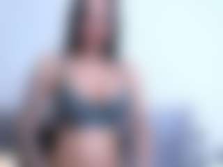 Thayra's Live Sex Cam Show