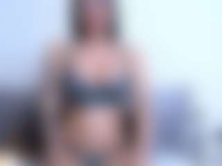 Thayra's Live Sex Cam Show