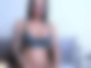 Thayra's Live Sex Cam Show