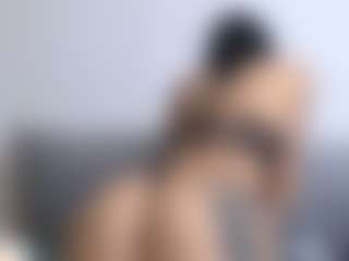Thayra's Live Sex Cam Show