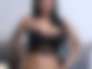Thayra's Live Sex Cam Show