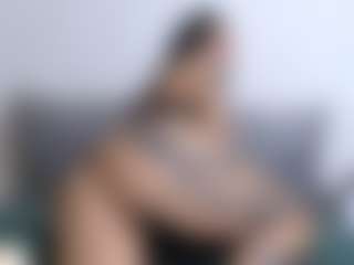 Thayra's Live Sex Cam Show