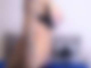 Thayra's Live Sex Cam Show