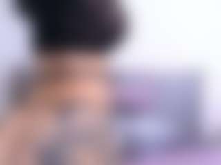 Thayra's Live Sex Cam Show