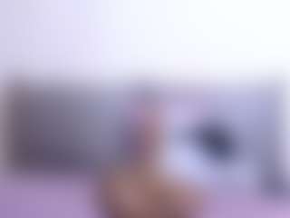 Thayra's Live Sex Cam Show