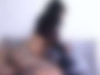 Thayra's Live Sex Cam Show