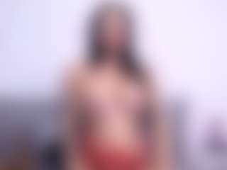 Thayra's Live Sex Cam Show