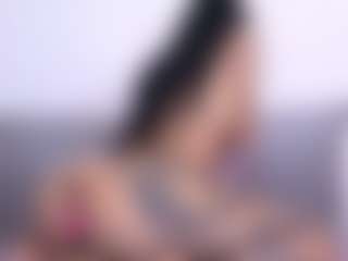 Thayra's Live Sex Cam Show