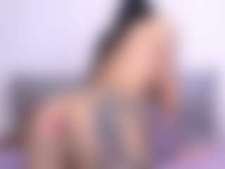 Thayra's Live Sex Cam Show