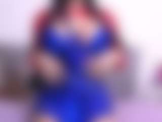 Thayra's Live Sex Cam Show