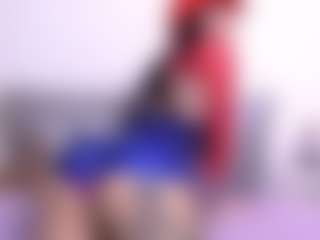 Thayra's Live Sex Cam Show