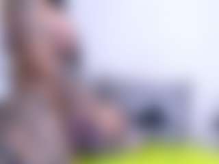 Thayra's Live Sex Cam Show