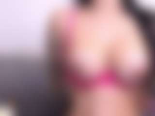 Thayra's Live Sex Cam Show