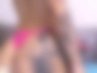 Thayra's Live Sex Cam Show