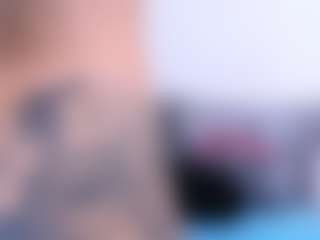 Thayra's Live Sex Cam Show