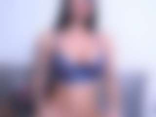 Thayra's Live Sex Cam Show