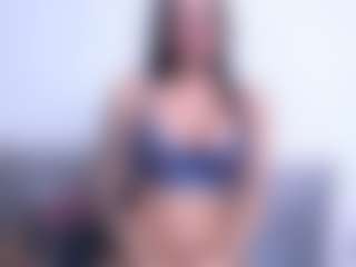 Thayra's Live Sex Cam Show