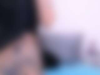 Thayra's Live Sex Cam Show