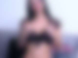 Thayra's Live Sex Cam Show