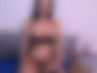 Live cam show with Thayra - Spy Mature on sexylive.show