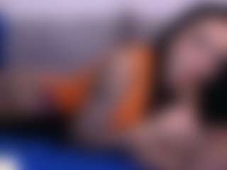 Thayra's Live Sex Cam Show